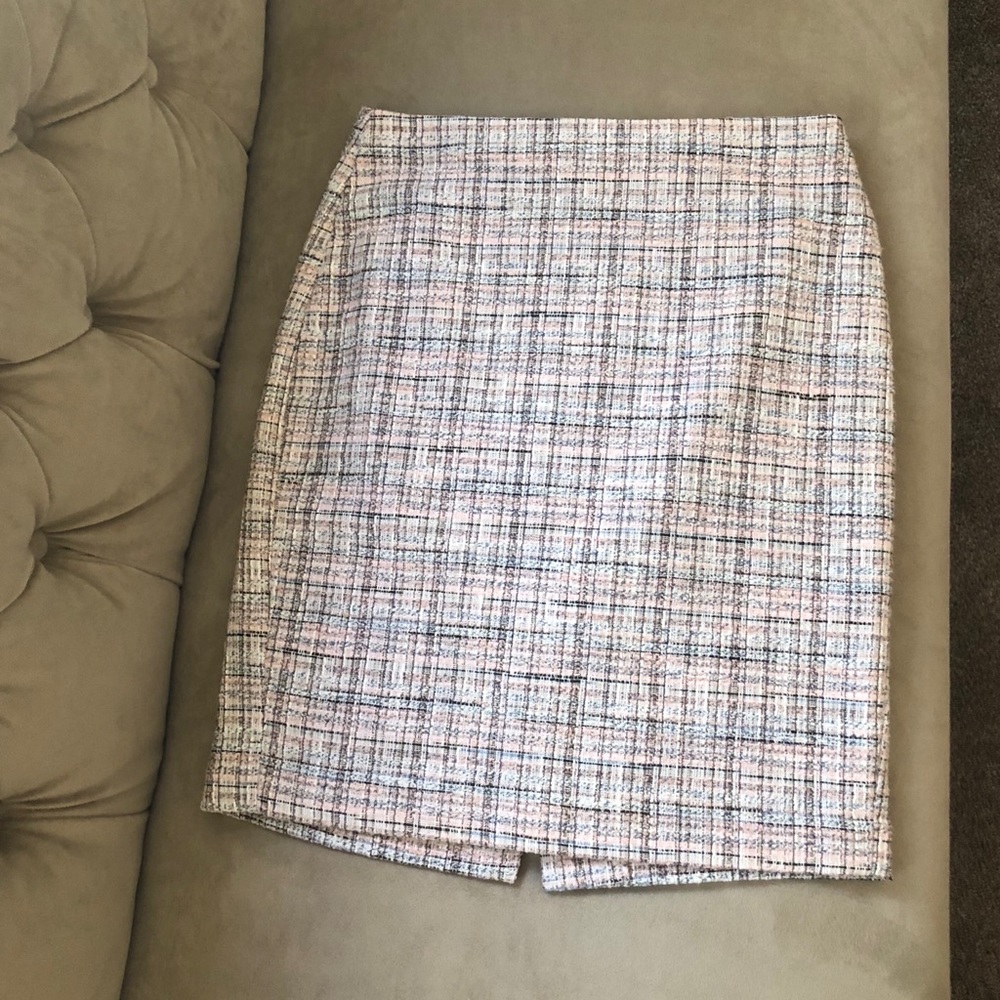 Banana Republic Size 0P Professional Skirt